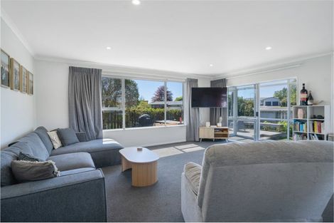 Photo of property in 5 Waterford Drive, Winton, 9720