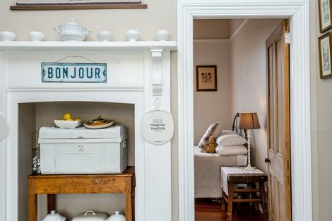 Photo of property in 27 Main Street, Greytown, 5712