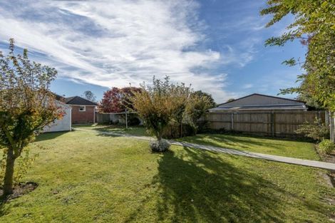 Photo of property in 4 Ravenna Street, Avonhead, Christchurch, 8042