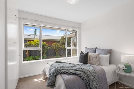 Photo of property in 32 Carruthers Street, Ilam, Christchurch, 8041