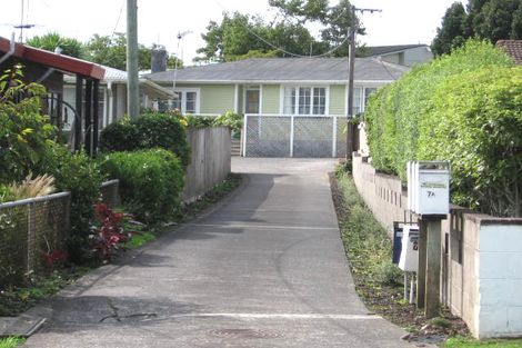 Photo of property in 7 Vera Road, Te Atatu South, Auckland, 0610
