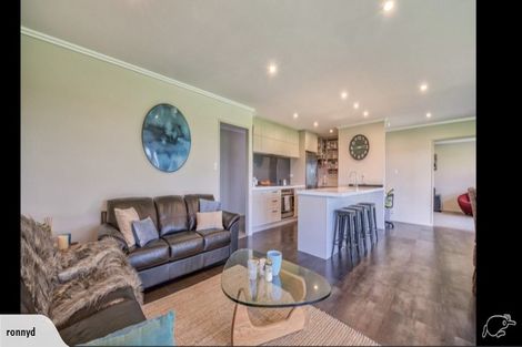 Photo of property in 64 Hawthorne Lane, Kingseat, Papakura, 2580