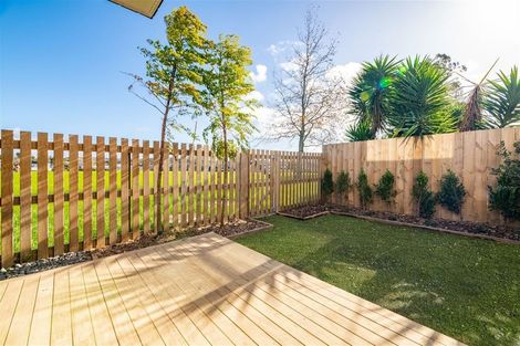 Photo of property in 6/644 Te Atatu Road, Te Atatu Peninsula, Auckland, 0610