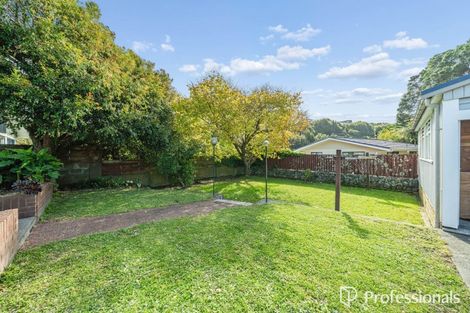 Photo of property in 19 Holly Grove, Maungaraki, Lower Hutt, 5010