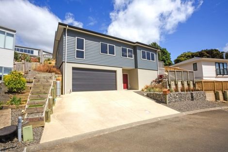 Photo of property in 136 Navigation Drive, Whitby, Porirua, 5024