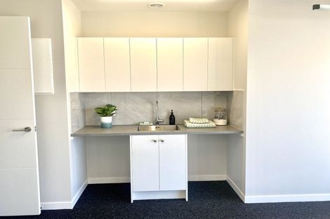 Photo of property in 9 George Yee Place, Taradale, 4112