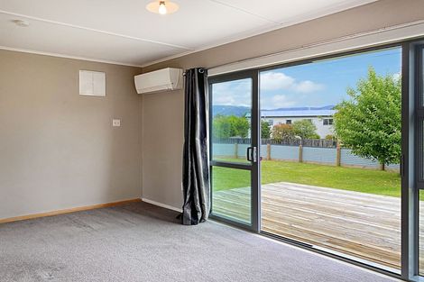 Photo of property in 6 Hopkins Road, Twizel, 7901