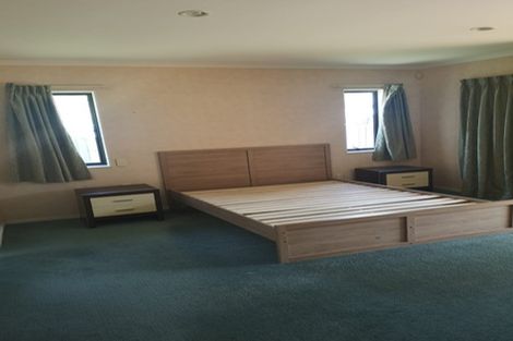 Photo of property in 21 Kilsyth Way, East Tamaki Heights, Auckland, 2016