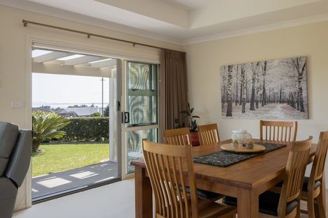 Photo of property in 6 Parkland Rise, Omokoroa, 3114