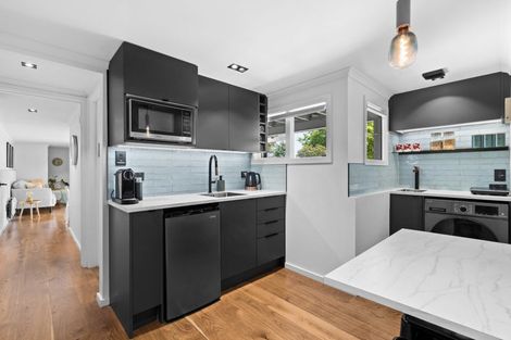 Photo of property in 55 Breadalbane Avenue, Havelock North, 4130