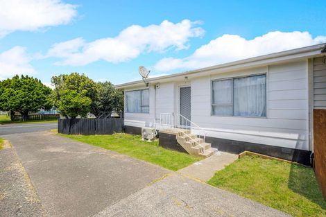 Photo of property in 1/9 Sharland Avenue, Manurewa, Auckland, 2102