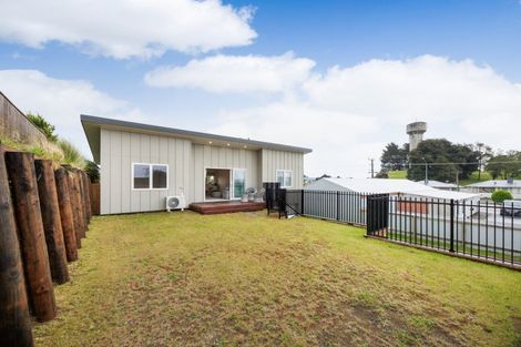 Photo of property in 10 Union Street, Foxton, 4814