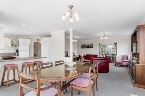 Photo of property in 16 Meadowviews Drive, Welcome Bay, Tauranga, 3112