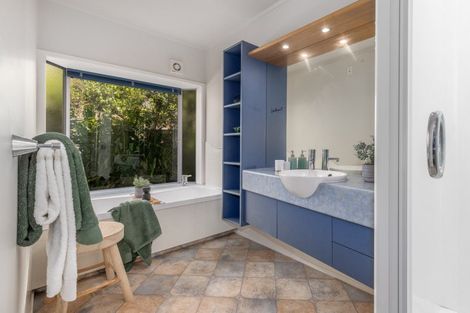 Photo of property in 10 Bosun Terrace, Whitby, Porirua, 5024