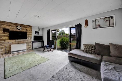 Photo of property in 19 Tybalt Street, Stratford, 4332