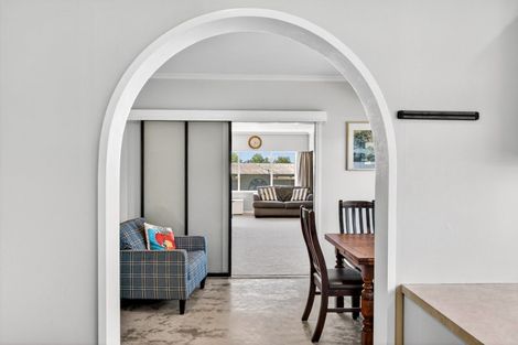 Photo of property in 16 Brookvale Road, Havelock North, 4130