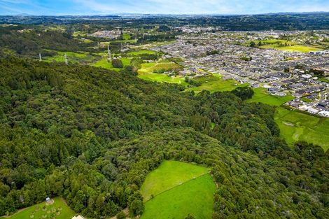 Photo of property in 853b Old North Road, Waimauku, 0882