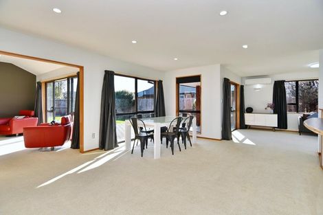 Photo of property in 15 Green Street, Rangiora, 7400