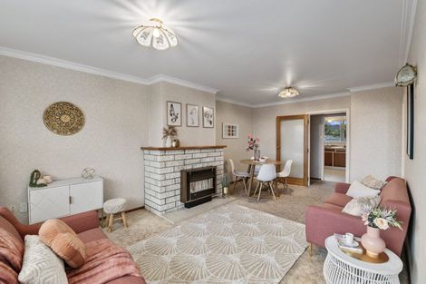 Photo of property in 5 Ely Place, Levin, 5510