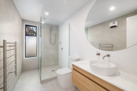 Photo of property in 93 Innes Road, St Albans, Christchurch, 8052