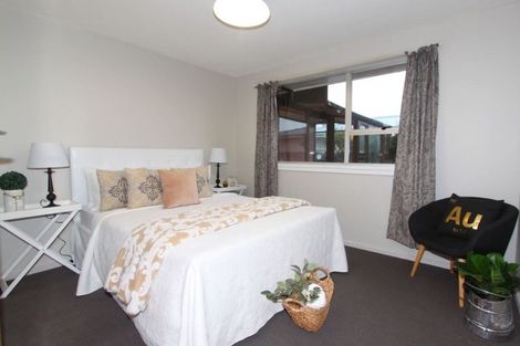 Photo of property in 21 Inwoods Road, Parklands, Christchurch, 8083
