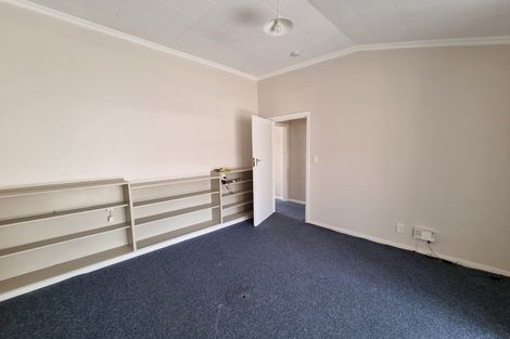 Photo of property in 52 Thompson Street, Mount Cook, Wellington, 6011