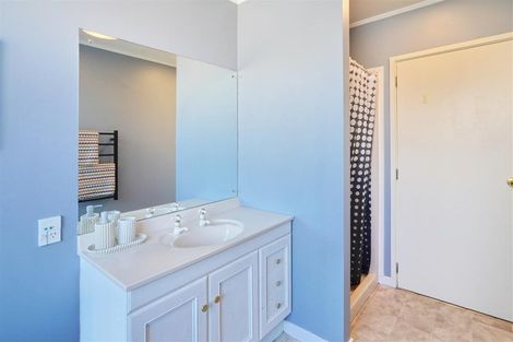 Photo of property in 42 Cutts Road, Russley, Christchurch, 8042