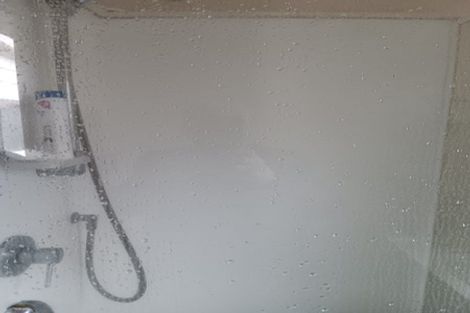 Photo of property in 22 Hawker Street, Mount Victoria, Wellington, 6011