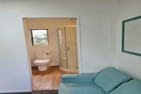 Photo of property in 28 Arataki Road, Havelock North, 4130