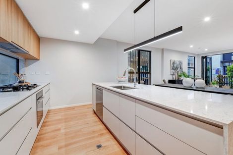 Photo of property in 16b Killarney Street, Takapuna, 0622