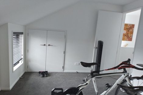 Photo of property in 52c Picton Avenue, Riccarton, Christchurch, 8011