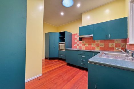 Photo of property in 2/51 Barnard Street, Wadestown, Wellington, 6012
