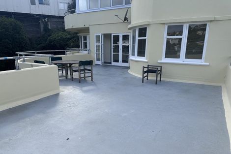 Photo of property in 20u3 Saint Michaels Crescent, Kelburn, Wellington, 6012