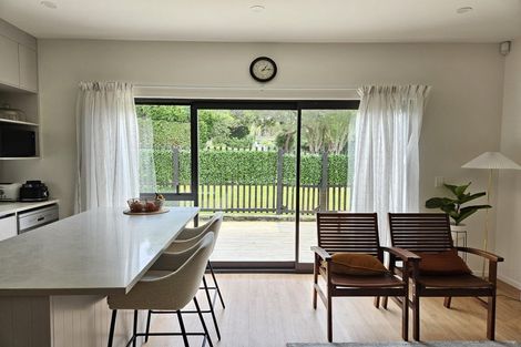 Photo of property in 5/30a Tirimoana Road, Te Atatu South, Auckland, 0602