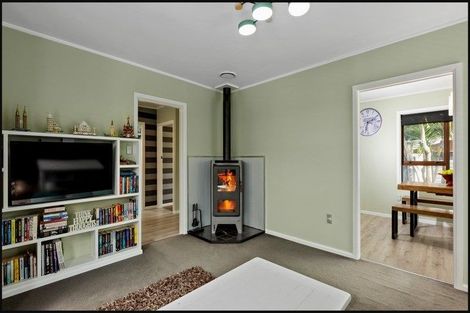 Photo of property in 15 Elwyn Place, Avonhead, Christchurch, 8042