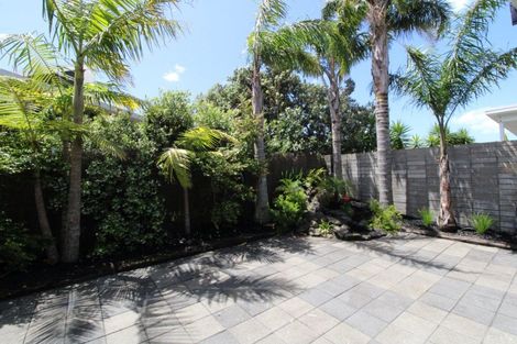 Photo of property in 137 The Fairway, Matarangi, Whitianga, 3592