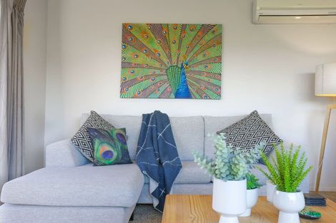Photo of property in 77 Harvey Street, Waipahihi, Taupo, 3330