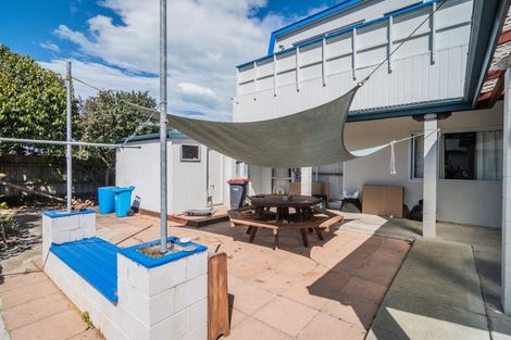 Photo of property in 16 Saint Leonards Road, Temuka, 7920