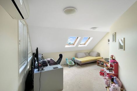 Photo of property in 112u1 Clarence Street, Hamilton Lake, Hamilton, 3204