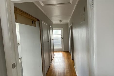 Photo of property in 105 Porchester Road, Papakura, 2110