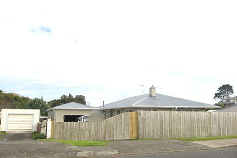 Photo of property in 144 Pioneer Road, Spotswood, New Plymouth, 4310