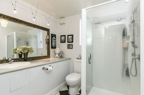 Photo of property in 537u3 Broadway, Miramar, Wellington, 6022