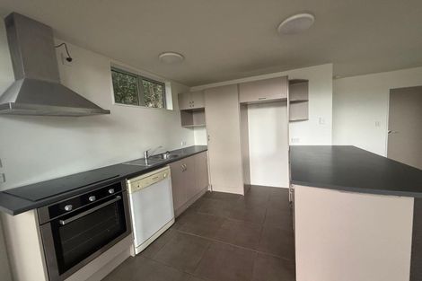 Photo of property in 24 Seaview Road, Paremata, Porirua, 5024