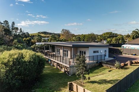 Photo of property in 6 Riverglen Drive, Haruru, 0204