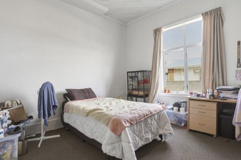 Photo of property in 76 Bay View Road, South Dunedin, Dunedin, 9012