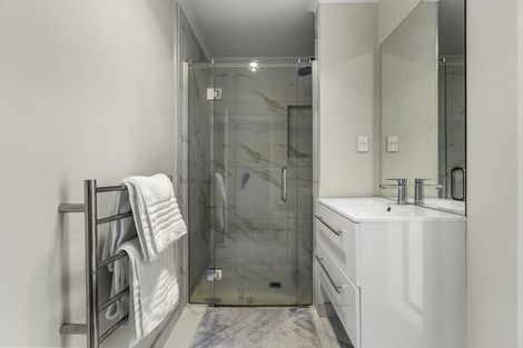 Photo of property in 2 Inuwai Street, Glenview, Hamilton, 3206