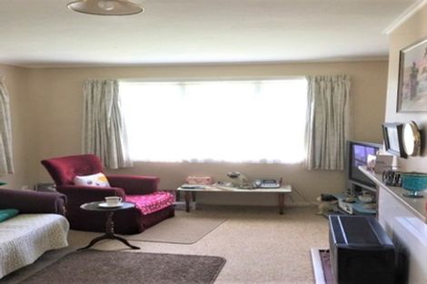 Photo of property in 10 Easton Street, Foxton, 4814