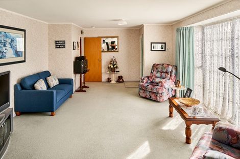 Photo of property in 5/8 Hewer Crescent, Naenae, Lower Hutt, 5011