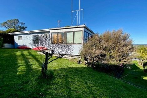 Photo of property in 2 Williams Crescent, Maketu, 3189