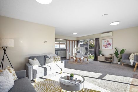 Photo of property in 11a Oldham Crescent, Halswell, Christchurch, 8025